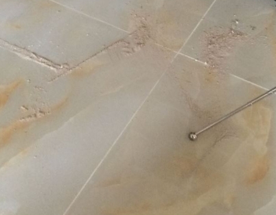 郫县瓷砖空鼓维修公司分享粘合剂选择不当在瓷砖铺贴过程中可能导致以下问题